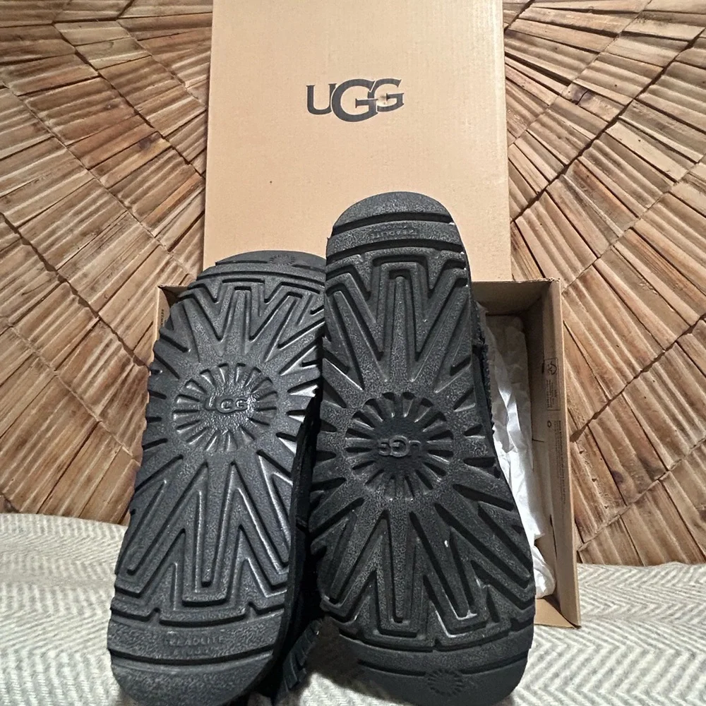 UGG Black Suede Fringe Boots - Picture 13 of 15